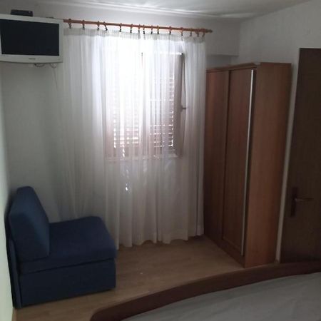 Kontin 2 Apartment Stari Grad  Exterior photo